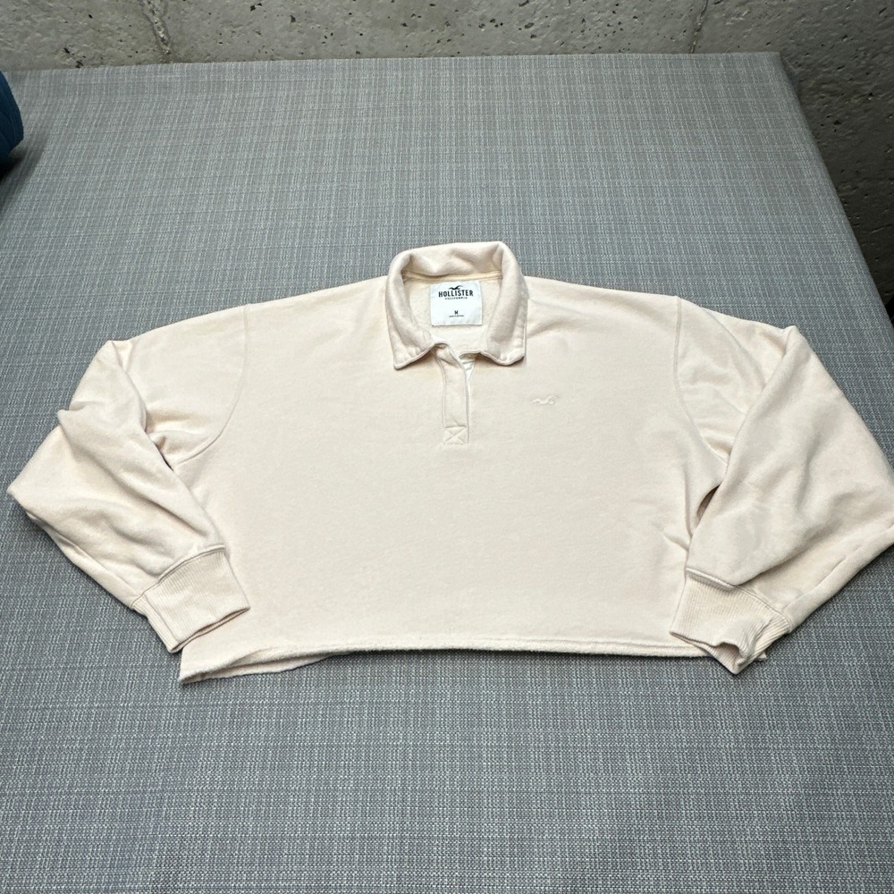 Hollister Cropped Sweatshirt Medium Polo Collar Preppy Cozy Pullover Peach